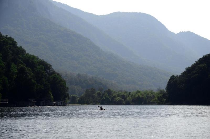 Lodge On Lake Lure Kültér fotó